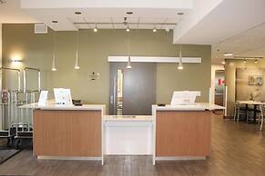 Super 8 by Wyndham Winnipeg East MB