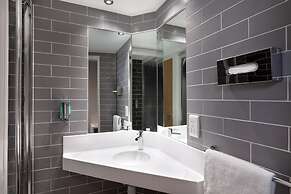 Holiday Inn Express Strathclyde Park M74 JCT 5 by IHG