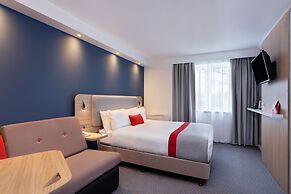 Holiday Inn Express Strathclyde Park M74 JCT 5 by IHG