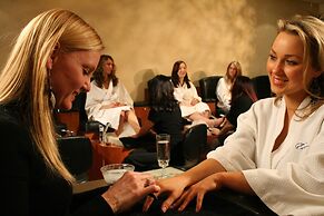 The Inn And Spa At East Wind