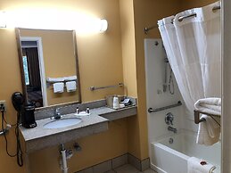 Baymont by Wyndham Richburg/Chester Area