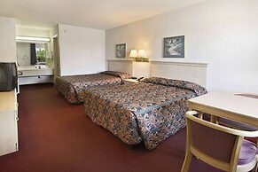 Baymont by Wyndham Richburg/Chester Area