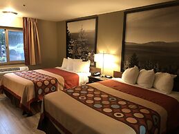 Super 8 by Wyndham Redding