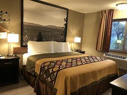 Super 8 by Wyndham Redding