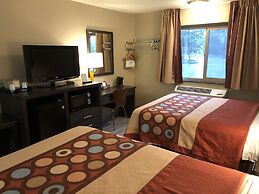 Super 8 by Wyndham Redding