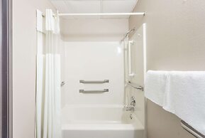 Super 8 by Wyndham O'Fallon MO/St. Louis Area