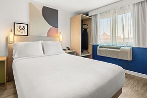 Spark by Hilton Eden Prairie