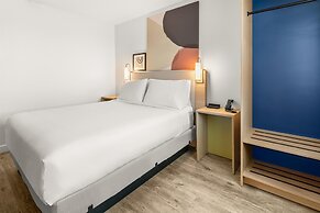 Spark by Hilton Eden Prairie