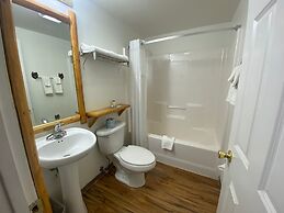 Super 8 by Wyndham Powell