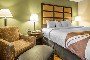Quality Inn & Suites Marinette
