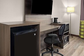 Super 8 by Wyndham Henrietta/Rochester Area