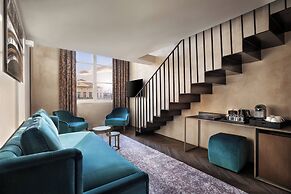 Grand Universe Lucca, Autograph Collection