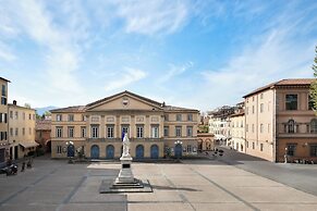 Grand Universe Lucca, Autograph Collection