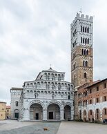 Grand Universe Lucca, Autograph Collection