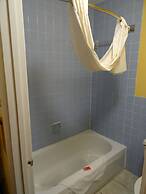 Econo Lodge Fredericksburg near I-95