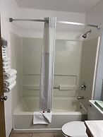 Super 8 by Wyndham Trinidad