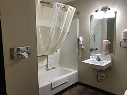 Heartland Hotel and Suites