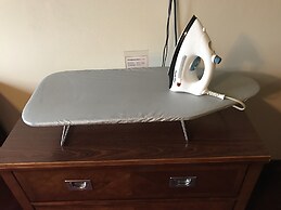 Heartland Hotel and Suites