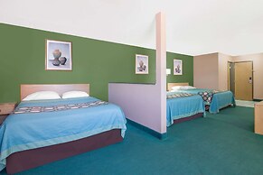 Super 8 by Wyndham Fort Sumner