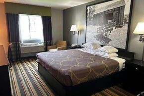 Super 8 by Wyndham Mound City