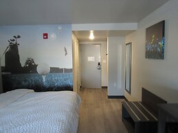 Clarion Pointe McDonough