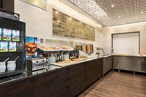 Amedia Express Prag, Trademark Collection by Wyndham