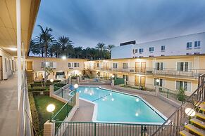 Americas Best Value Inn & Suites Anaheim Convention Center