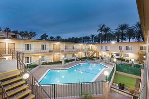 Americas Best Value Inn & Suites Anaheim Convention Center