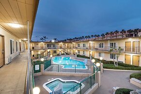 Americas Best Value Inn & Suites Anaheim Convention Center