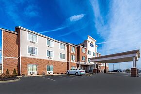 Comfort Inn & Suites Dayton North