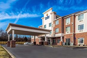 Comfort Inn & Suites Dayton North