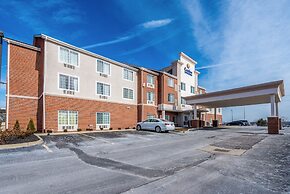 Comfort Inn & Suites Dayton North