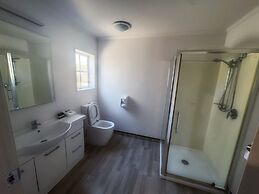 Settlers Motor Lodge