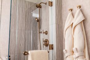 Four Seasons Hotel Riyadh