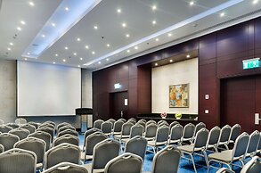 Hilton Alexandria Green Plaza