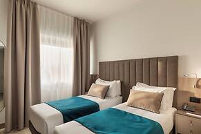 Living Hotel