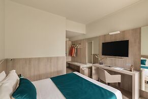 Living Hotel