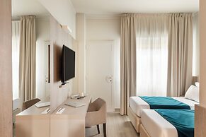 Living Hotel
