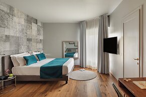 Living Hotel