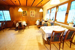 Airport Hotel Filderpost