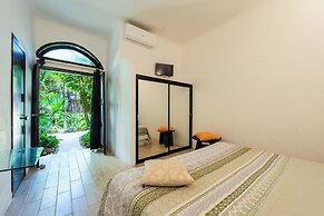 Kinbe Hotel Boutique