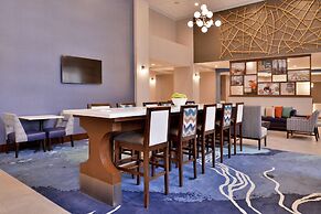 Hampton Inn & Suites Legacy Park-Frisco