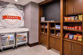 Hampton Inn & Suites Legacy Park-Frisco