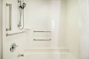 Hampton Inn & Suites Legacy Park-Frisco