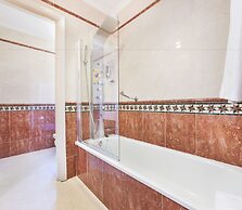 Globales Reina Cristina