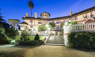 Globales Reina Cristina