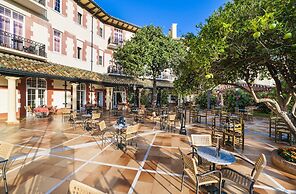 Globales Reina Cristina