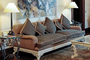 Anantara Palazzo Naiadi Rome Hotel - A Leading Hotel of the World