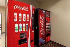 Super 8 by Wyndham La Grange KY