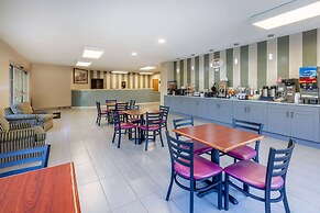 Super 8 by Wyndham La Grange KY